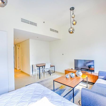 Expo Village Serviced Apartments ดูไบ ภายนอก รูปภาพ