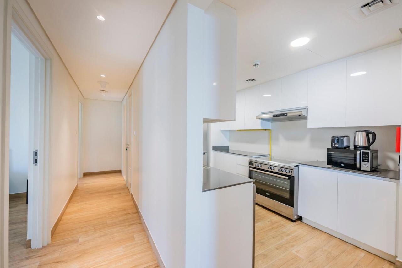 Expo Village Serviced Apartments ดูไบ ภายนอก รูปภาพ