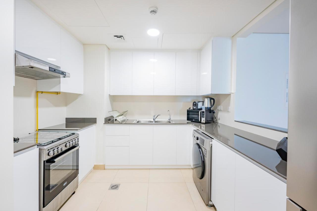 Expo Village Serviced Apartments ดูไบ ภายนอก รูปภาพ